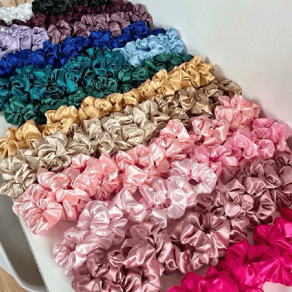 The Daily Edit Luxe Velvet Scrunchie