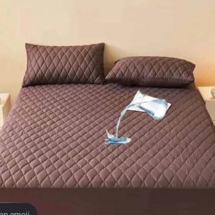 Premium Waterproof Quilted Mattress Protector