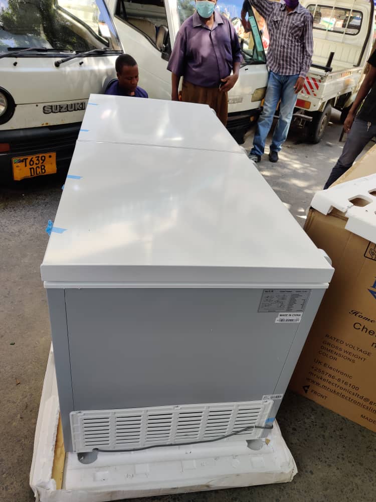 MR UK FREEZER-520litre Silver