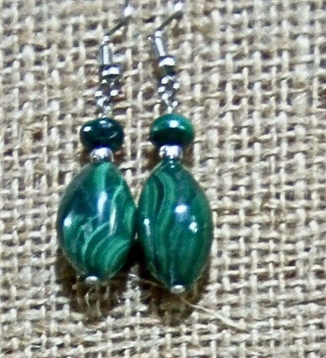 Handcrafted Malachite Earrings – Natural Green Gemstone Dangle Jewelry