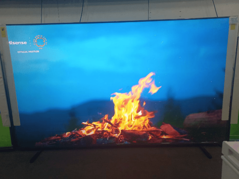 HISENSE TV 98inch SMART TV