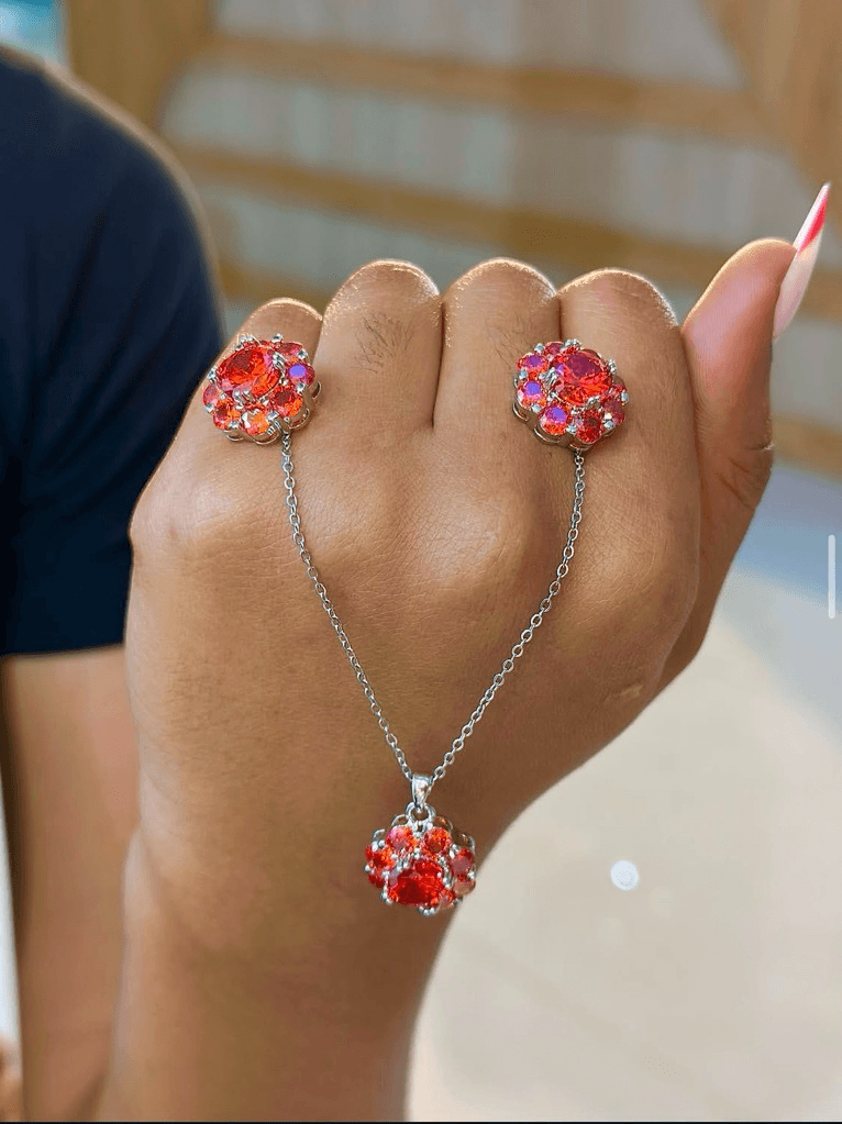 Bidhaa Necklace And Earing Set